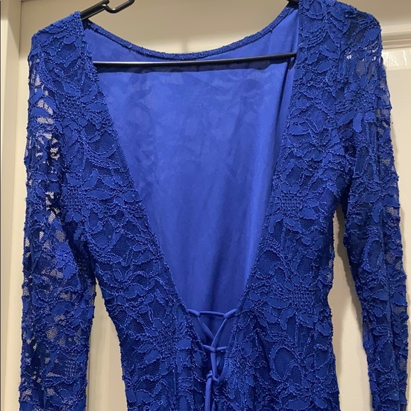 Low Back Lace Blue dress, size 10 - Picture 2 of 2